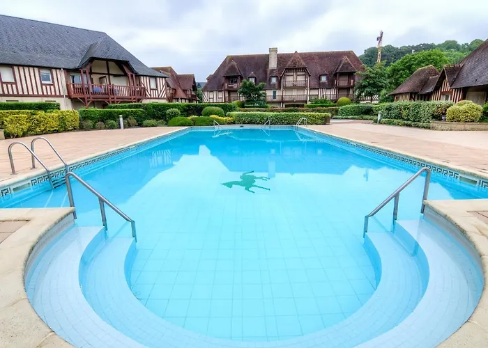 Domaine De Clairefontaine-2 By Interhome * דוביל