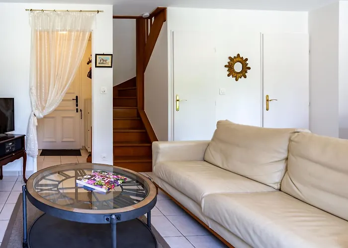 Domaine De Clairefontaine-2 By Interhome *